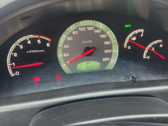 2008 SsangYong Rexton II, красный, 1150000 рублей - вид 10