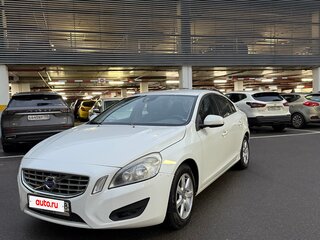 2011 Volvo S60 II, белый, 650000 рублей, вид 1