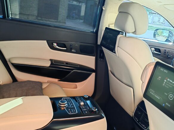 2013 Kia Quoris I, чёрный, 1350000 рублей - вид 16