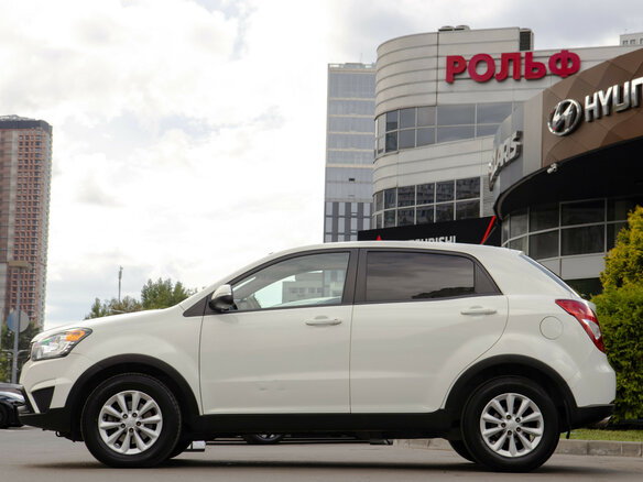 2015 SsangYong Actyon II Рестайлинг, белый - вид 5
