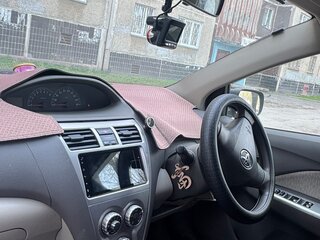 2010 Toyota Belta I, серый, 550000 рублей, вид 5