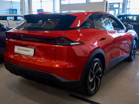 2025 Changan Deepal S07 31.73 kWh I, красный, 5593500 рублей, вид 4