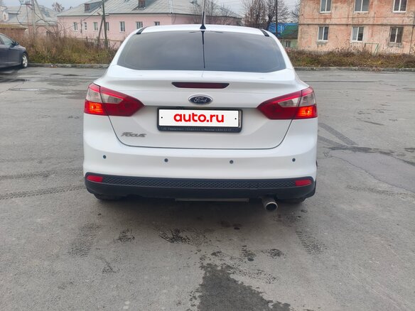 2012 Ford Focus III, белый, 750000 рублей - вид 8