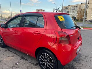 2007 Toyota Yaris II, красный, 475000 рублей, вид 4