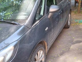 2014 Opel Zafira C, серый, 850000 рублей, вид 3