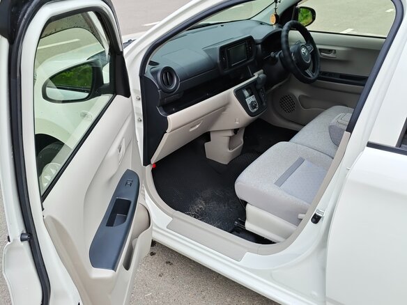 2016 Toyota Passo III, белый, 999999 рублей - вид 8
