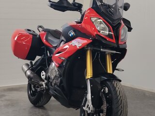 2016 BMW S 1000 XR, красный, 829000 рублей, вид 3