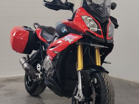 2016 BMW S 1000 XR, красный, 829000 рублей, вид 3