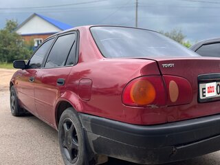 1997 Toyota Corolla VIII (E110), красный, 100000 рублей, вид 4