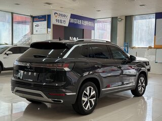 2023 Volkswagen Tayron I Рестайлинг, чёрный, 2430000 рублей, вид 4