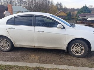2013 Geely Emgrand EC7, белый, 400000 рублей, вид 3