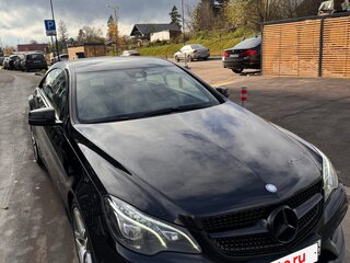 2014 Mercedes-Benz E-Класс 250 IV (W212, S212, C207) Рестайлинг, чёрный, 2100000 рублей, вид 4