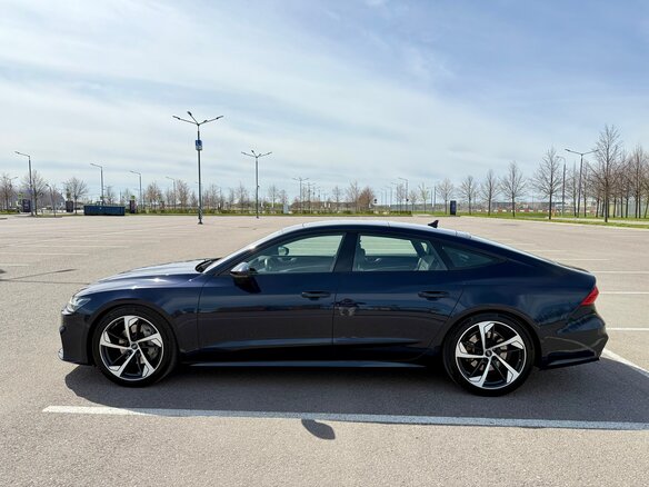 2020 Audi A7 50 TDI II (4K), синий, 5500000 рублей - вид 5