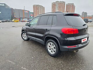 2014 Volkswagen Tiguan I Рестайлинг, чёрный, 900000 рублей, вид 5