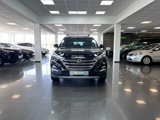2016 Hyundai Tucson III, чёрный, 1745000 рублей, вид 3
