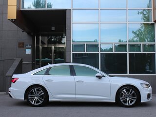 2023 Audi A6 40 TDI V (C8) Рестайлинг, белый, 3700000 рублей, вид 2