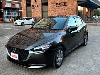 2021 Mazda 2 III (DJ) Рестайлинг, коричневый, 1190000 рублей, вид 1