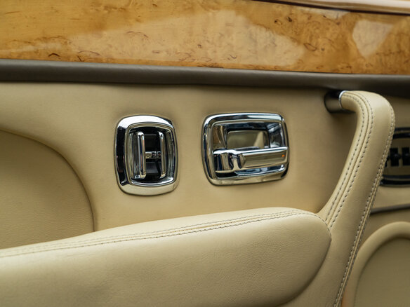 1997 Bentley Azure I, синий - вид 30