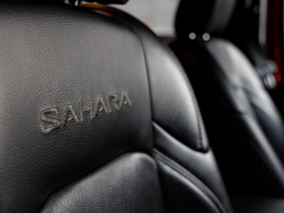 2019 Jeep Wrangler IV (JL), красный, 4850000 рублей - вид 23