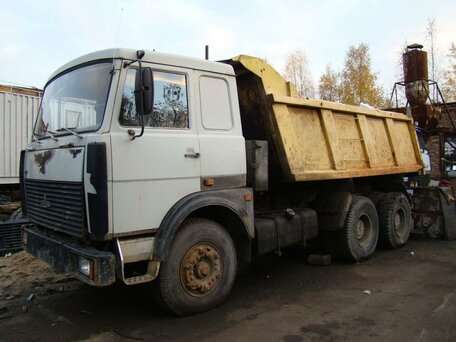1999 МАЗ 5516, бежевый, 900000 рублей, вид 1