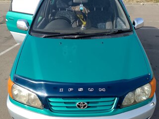 1996 Toyota Ipsum I (M10), зелёный, 480000 рублей, вид 3