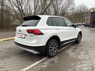 2019 Volkswagen Tiguan II, белый, 3200000 рублей, вид 5