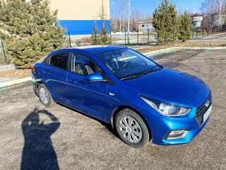 2017 Hyundai Solaris II, синий, 1200000 рублей, вид 3