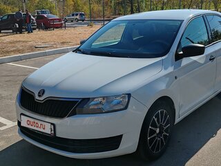 2017 Skoda Rapid I Рестайлинг, белый, 750000 рублей, вид 3