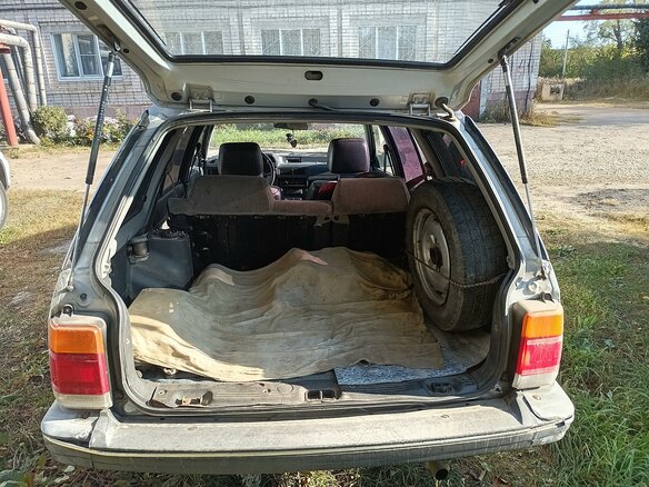 1987 Mazda 323 III (BF), серебристый, 60000 рублей - вид 6