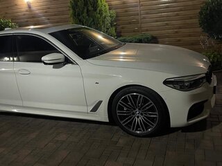 2020 BMW 5 серии 520d VII (G30/G31/G38), белый, 5500000 рублей, вид 5