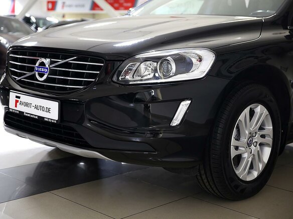 2016 Volvo XC60 I Рестайлинг, чёрный - вид 3