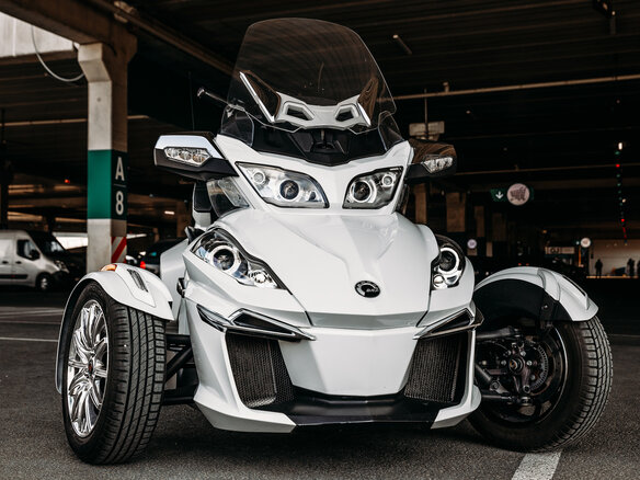 2015 BRP Can-Am Spyder, белый, 1528202 рублей - вид 26