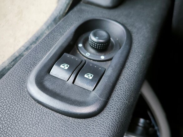 2016 Renault Master, жёлтый, 2400000 рублей - вид 8