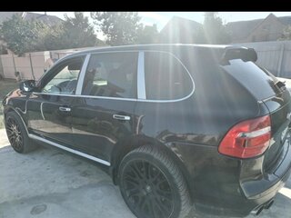 2007 Porsche Cayenne Turbo I Рестайлинг (957), чёрный, 1450000 рублей, вид 2
