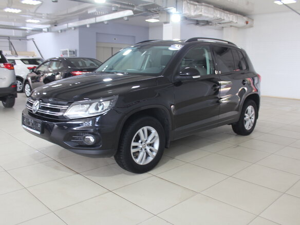 2014 Volkswagen Tiguan I Рестайлинг, чёрный, 1500000 рублей