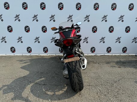 2010 Honda VFR 1200, красный, 780000 рублей, вид 4
