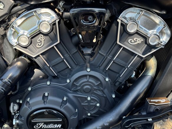 2018 Indian Scout, чёрный, 1350000 рублей - вид 6
