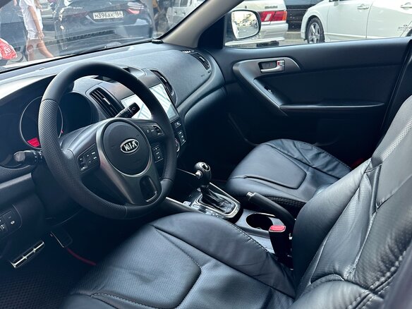 2011 Kia Cerato II, белый, 850000 рублей - вид 12