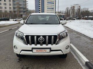 2014 Toyota Land Cruiser Prado 150 Series Рестайлинг 1, белый, 4100000 рублей, вид 3