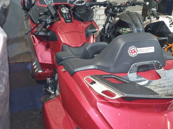 2020 Honda GL 1800 Gold Wing, красный, 2500000 рублей - вид 5