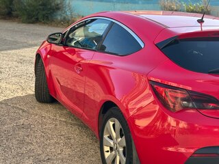 2011 Opel Astra GTC J Рестайлинг, красный, 750000 рублей, вид 5