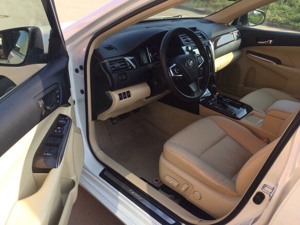 2015 Toyota Camry VII (XV50) Рестайлинг, белый - вид 7