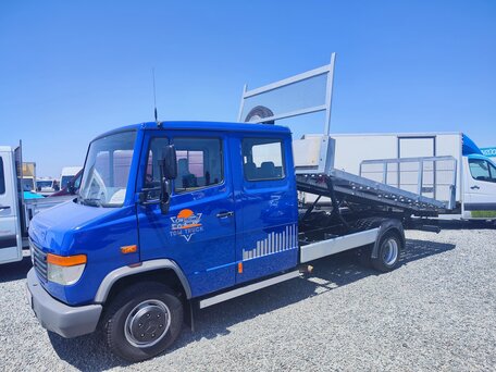 2002 Mercedes-Benz 612D, синий, 2100000 рублей, вид 2