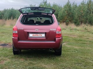 2008 Hyundai Tucson I, красный, 695000 рублей, вид 4