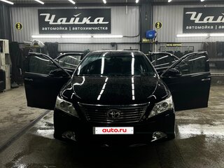 2014 Toyota Camry VII (XV50), чёрный, 2100000 рублей, вид 5