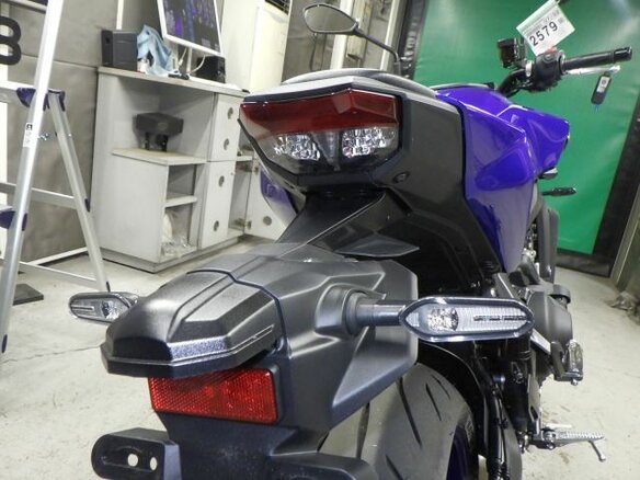 2024 Yamaha MT-09 (FZ-09), синий, 1200000 рублей - вид 10