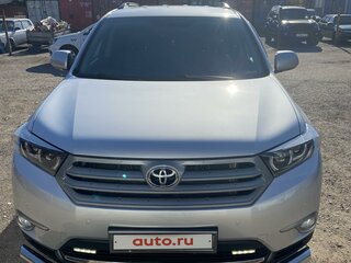 2011 Toyota Highlander II (XU40) Рестайлинг, серый, 2350000 рублей, вид 2