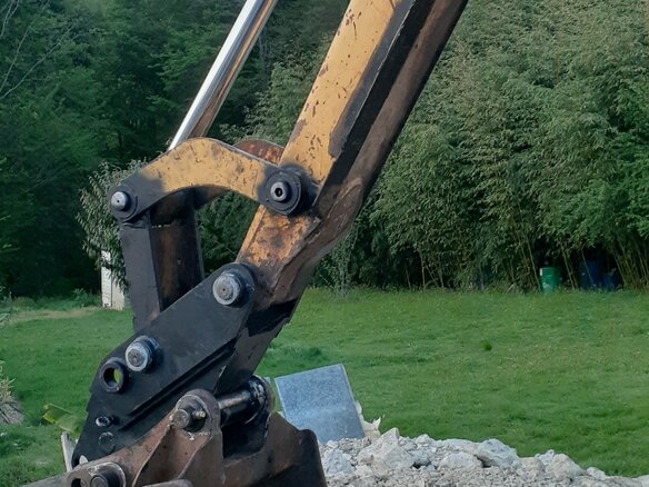 2005 New Holland LB115, жёлтый, 4200000 рублей - вид 22