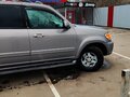 2001 Toyota Sequoia I, серый, 1600000 рублей - вид 7