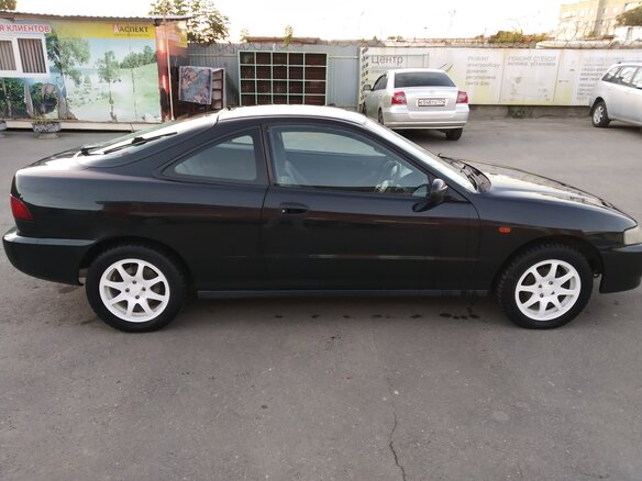 1997 Honda Integra III Рестайлинг, чёрный - вид 1